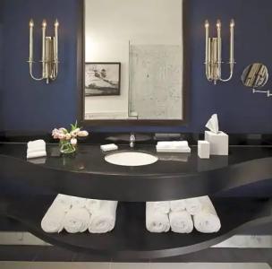 Kimpton George, an IHG - 70