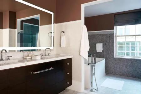 The Mayflower, Autograph Collection - 74