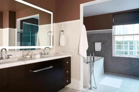 The Mayflower, Autograph Collection - 34