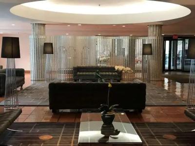 Washington Plaza - 1