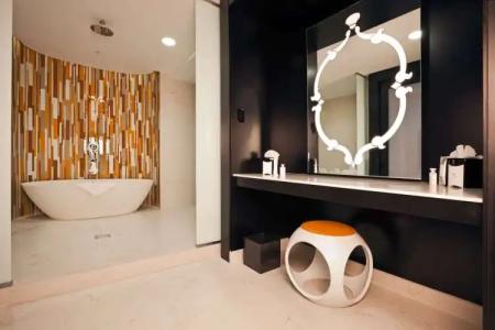 Washington Plaza - 10