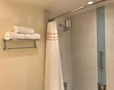 Washington Plaza - 31