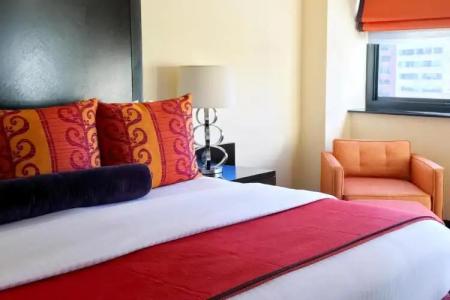 Washington Plaza - 66