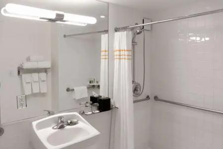 Washington Plaza - 34