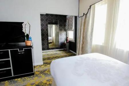 The Churchill Near Embassy Row - 69