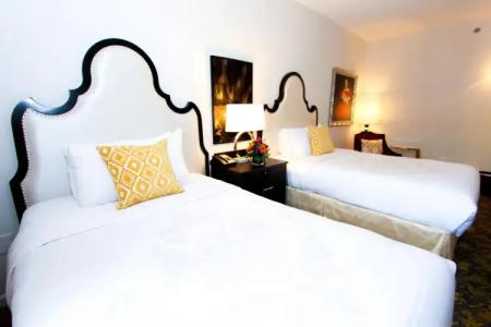 The Churchill Near Embassy Row - 39