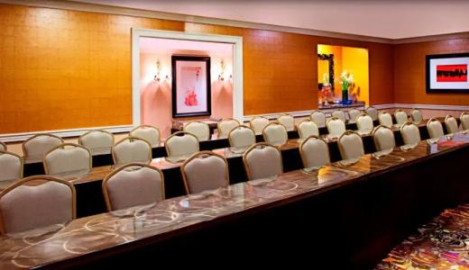 The Churchill Near Embassy Row - 9