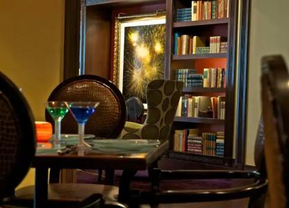 The Churchill Near Embassy Row - 16