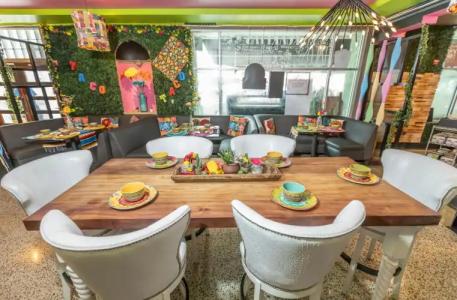 Catalina & Beach Club - 28