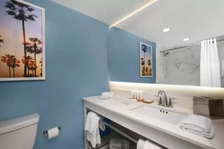 Radisson Resort Miami Beach - 46