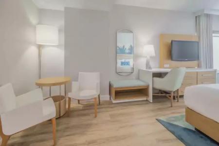 Radisson Resort Miami Beach - 66