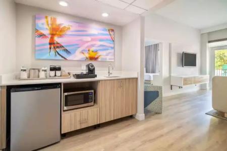 Radisson Resort Miami Beach - 89