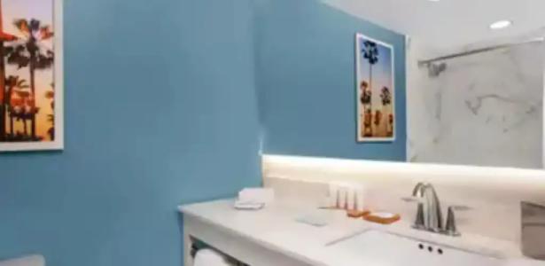 Radisson Resort Miami Beach - 62