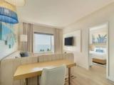 1 Bedroom Double Suite oceanfront