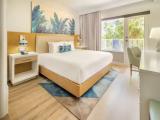 Double room with pool view
