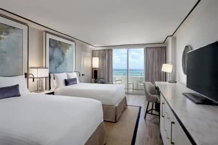 Loews Miami Beach - 4