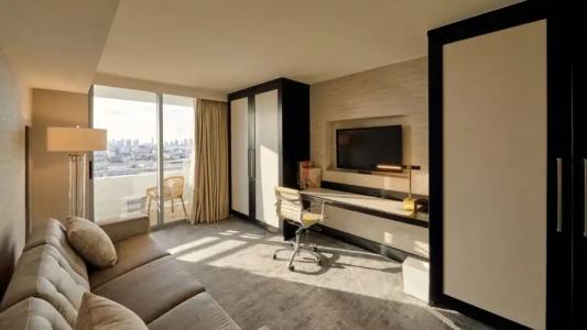 Loews Miami Beach - 77