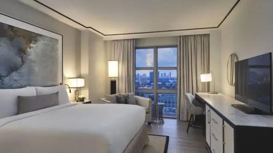 Loews Miami Beach - 51