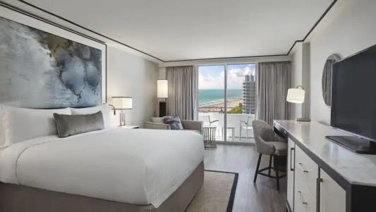 Loews Miami Beach - 41