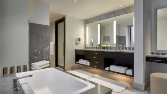 Loews Miami Beach - 64