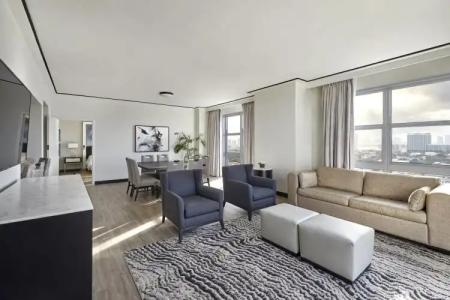 Loews Miami Beach - 11