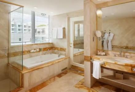 Hilton Bentley Miami/South Beach - 73
