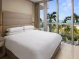 2 Bedrooms Suite oceanfront