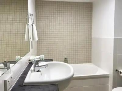 Trilogy Surfers Paradise - 165