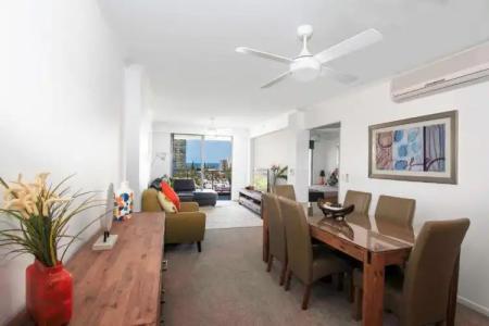 Trilogy Surfers Paradise - 95