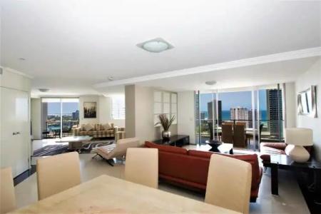 Trilogy Surfers Paradise - 54