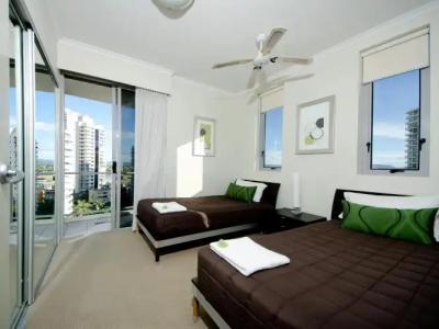 Trilogy Surfers Paradise - 26