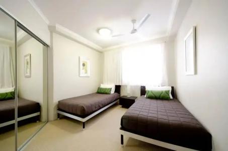 Trilogy Surfers Paradise - 30