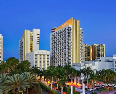 Royal Palm South Beach Miami, a Tribute Portfolio Resort - 0