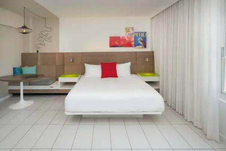 Royal Palm South Beach Miami, a Tribute Portfolio Resort - 27
