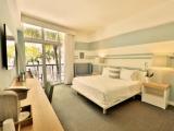 Deluxe Double room with city view