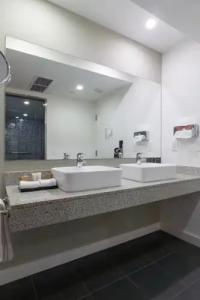 Riu Plaza Miami Beach - 17