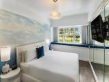 Double room with ocean view