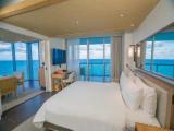 1 Bedroom Suite oceanfront
