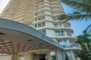 2nd Avenue Beachside Apartments