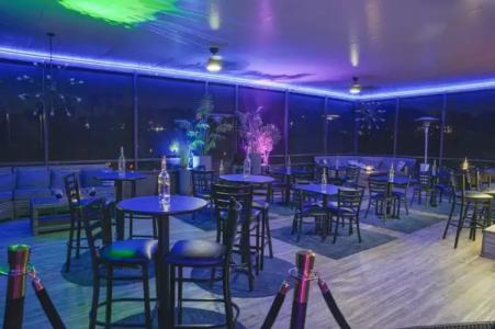 Parc Corniche Condominium Suites - 25