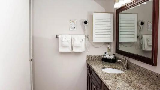 Parc Corniche Condominium Suites - 61