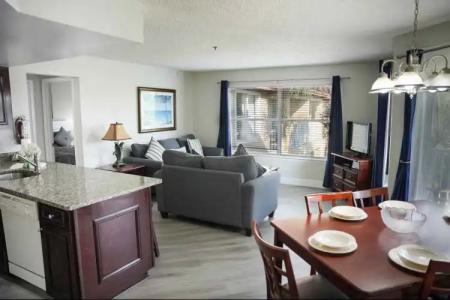 Parc Corniche Condominium Suites - 121