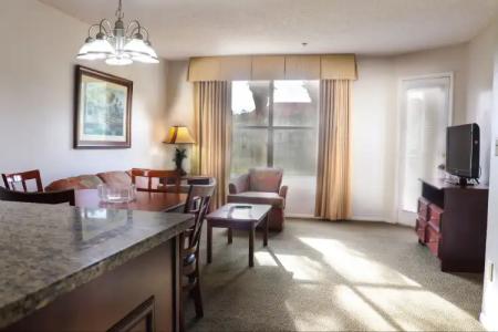 Parc Corniche Condominium Suites - 65