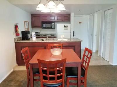 Parc Corniche Condominium Suites - 19