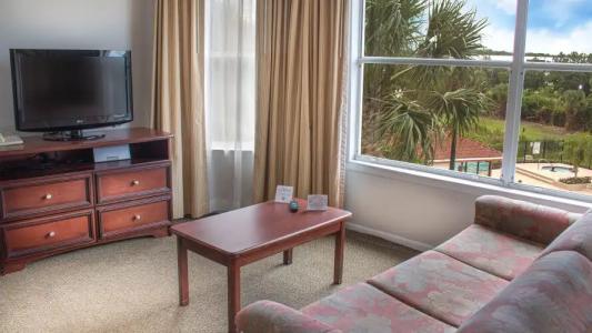 Parc Corniche Condominium Suites - 58