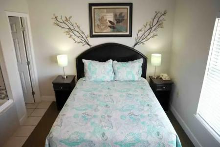 Parc Corniche Condominium Suites - 84