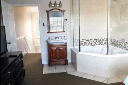 Parc Corniche Condominium Suites - 89