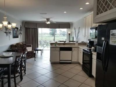 Parc Corniche Condominium Suites - 20