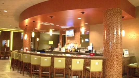 The Florida & Conference Center in the Florida Mall - 29