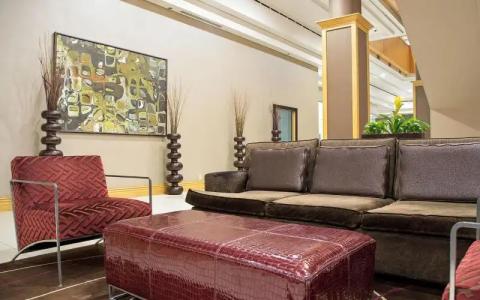 The Florida & Conference Center in the Florida Mall - 2